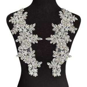 1 Pair Rhinestones Lace Applique Accessories Hand sewing Glass Beads Stones Trim Patches for DIY Girl Wedding Dress Decorations (Silver White)