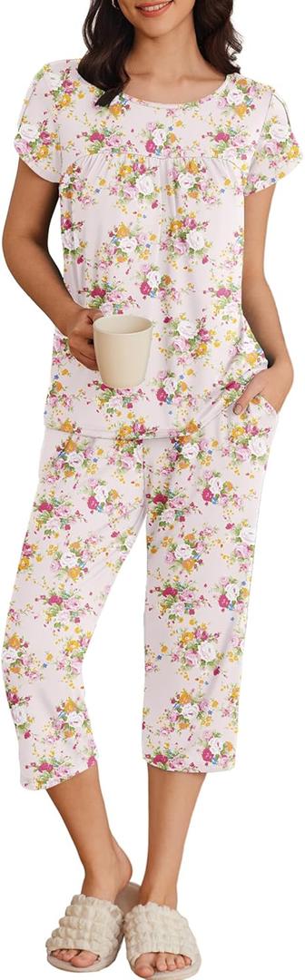 Ekouaer Womens Pajama Set Short Sleeve Sleepwear Pleated Floral Pjs Set Capri Pants Lounge Sets with Pockets XXL