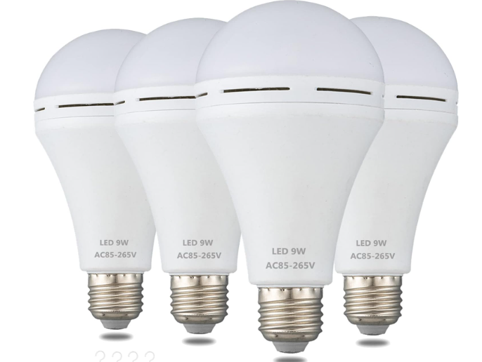 Furoching A19 Rechargeable Emergency LED Bulb, 9W 60W Equivalent Battery Backup Emergency Light with Switch Hook, E26 6000K for Home Power Outage Outdoor Activity Camping Hurricane,4Pack