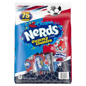 NERDS Gummy Clusters Berry Punch Breakaway Candy, 37.5 oz, 75 Ct | Limited edition summer flavor, crunchy gummy texture, individually wrapped treat packs, party, sharing, bulk (EXP 11/20/26)