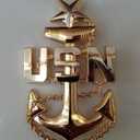 E-8 4" Gold Anchor Display