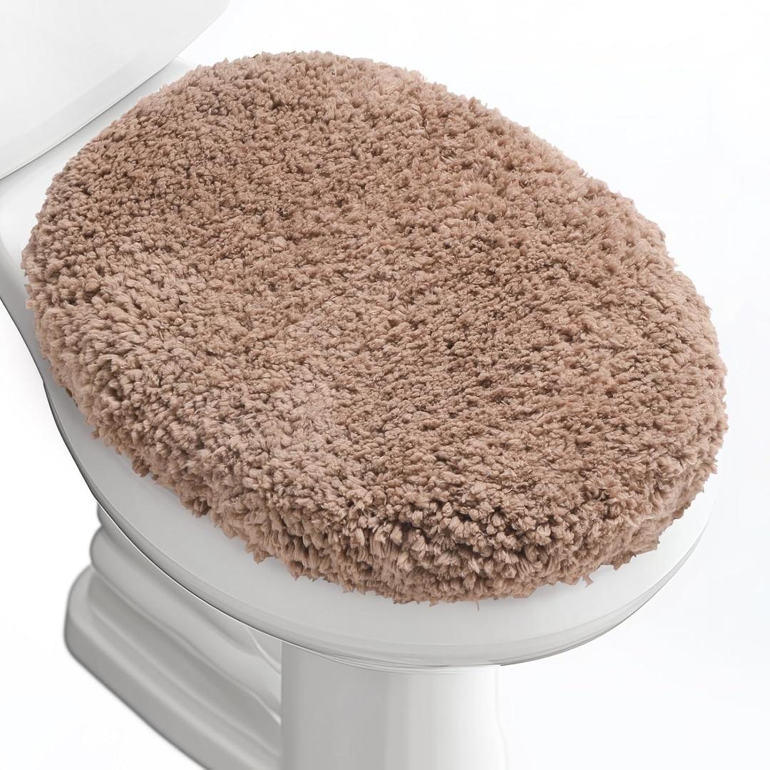 Luxury Soft Microfiber Toilet Lid Cover Machine Washable Solid Toilet Seat Cover 17.5" x 15" Adjustable Rubber Backing Fits Most 16-17.5" L x 14-16" W Round Oblong and Elongated Toilet Seat (Champagne)
