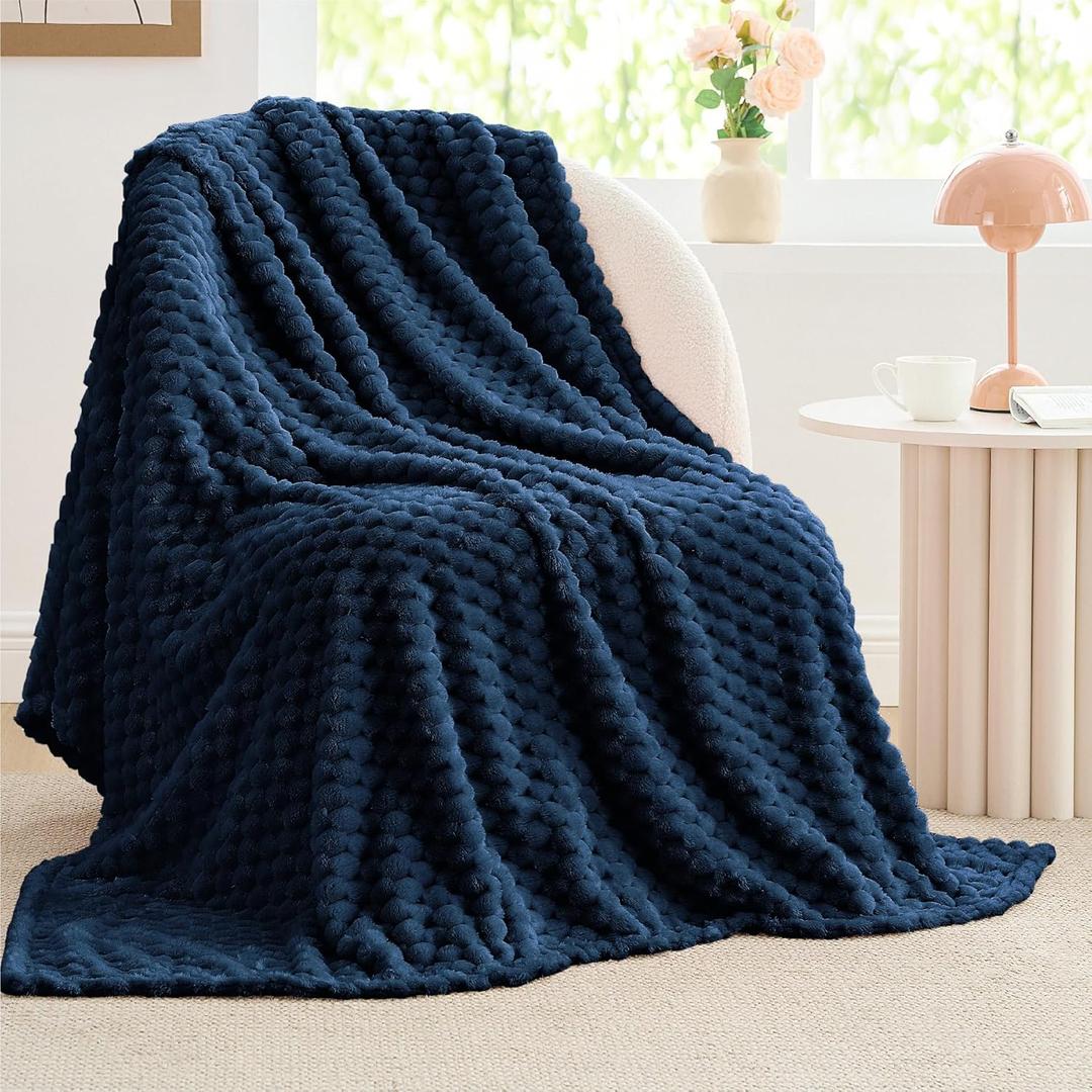 BEDELITE Fleece Blanket Twin Size for Bed Couch, 3D Jacquard Decorative Navy Throw, Soft and Cozy Warm Plush Fuzzy Blanket All Seasons Suitable, 60x80Inches