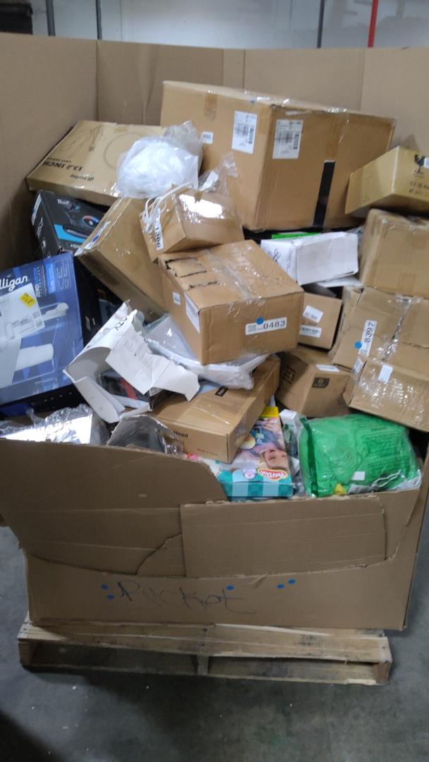 Pallet Of Salvage Items