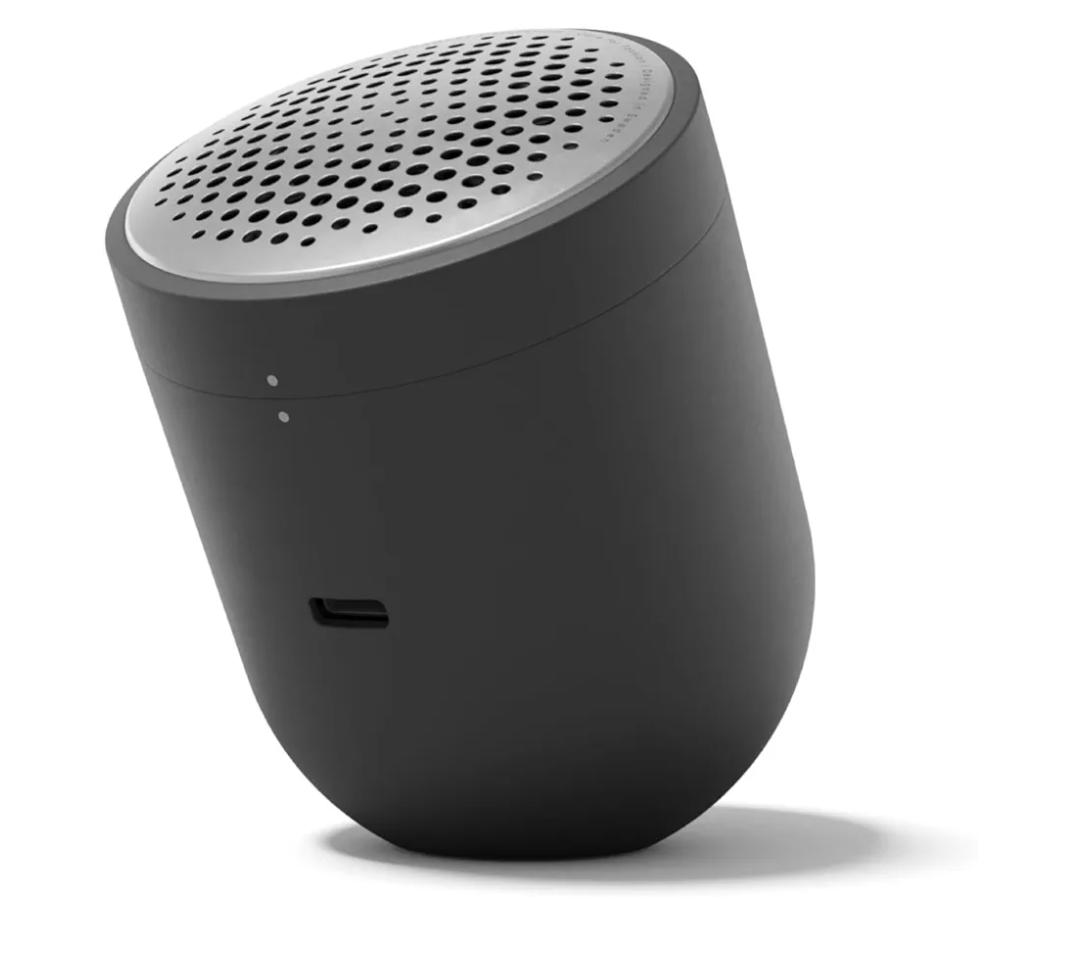 Steamery Fabric Shaver Pilo 2, Removes Lint and Pilling from Clothes and Textiles, Rechargeable Lint Remover with USB, Black