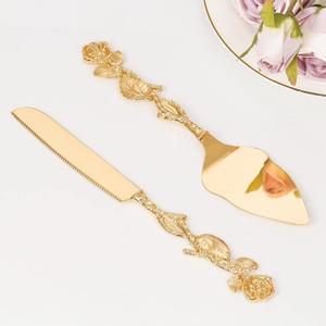 Cake Cutting Set for Wedding, Personalized Gold Cake Knife and Server Set, Custom Cake Serving Set, Engraved Pastry Pie Server Cake Pizza Cutter, Birthday Bridal Gift (F-Rose)