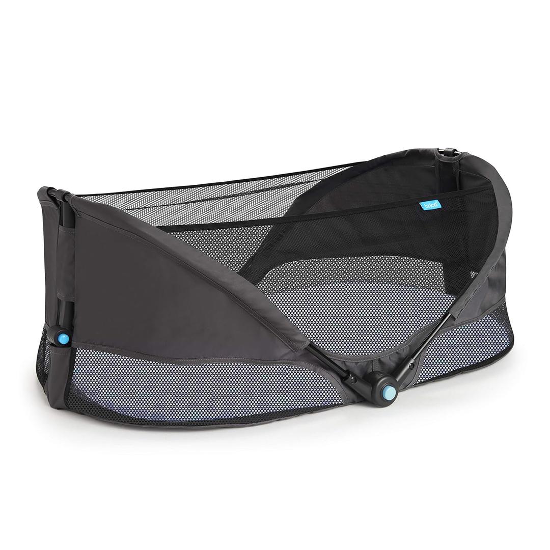 Munchkin Brica Baby Travel Pod, Infant and Baby Travel Essential for Flying and Car Travelling, Easy Setup, Portable, Grey