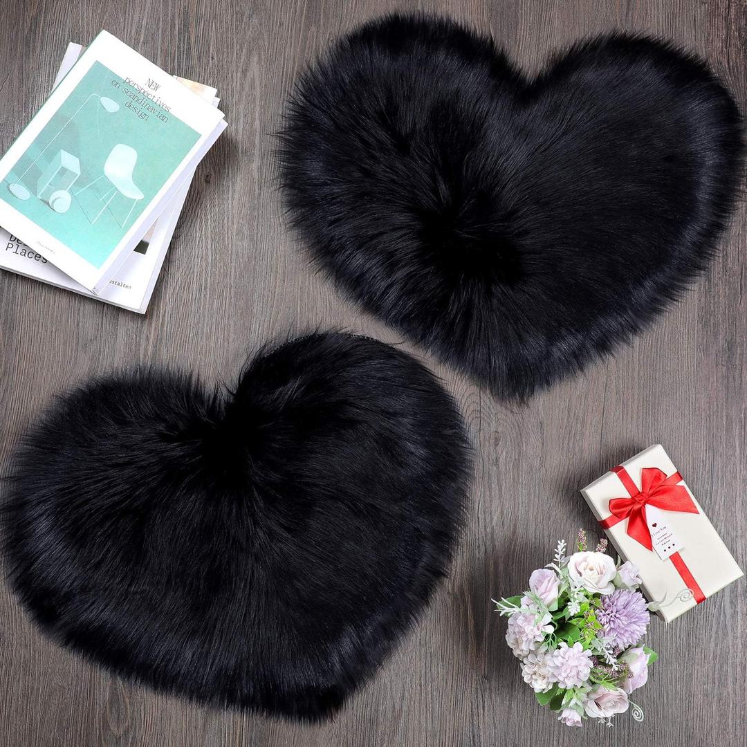 Mudder 2 Pieces Heart Shaped Rug Faux Room Fluffy Carpet Heart Shaped Door Mat for Room Bedroom, 12 x 16 Inch(Black)