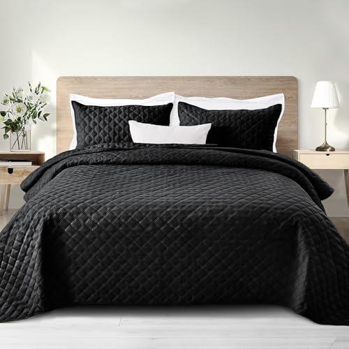 Exclusivo Mezcla 3-Piece Black Quilt Set, Box Pattern Ultrasonic and Soft Quilts/Bedspreads/Coverlets (1 Quilt, 2 Pillow Shams) for All Seasons, King (106''x96'')