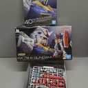 Bandai Hobby - Mobile Suit Gundam - RX-78-2 Gundam ver. 2.0 RG 1/144 Model Kit
