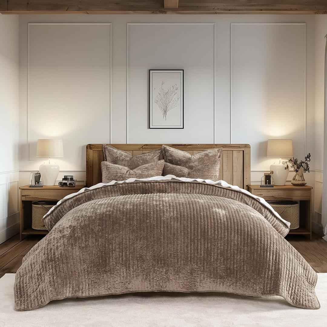 EVERGRACE Velvet Quilt Set Queen Size, Luxurious Soft Striped Channel Bedding Set, Lightweight Velvet Comforter for All Season, Oversized Bedspread Coverlet with 2 Matching Shams, Mocha Brown, Full/Queen