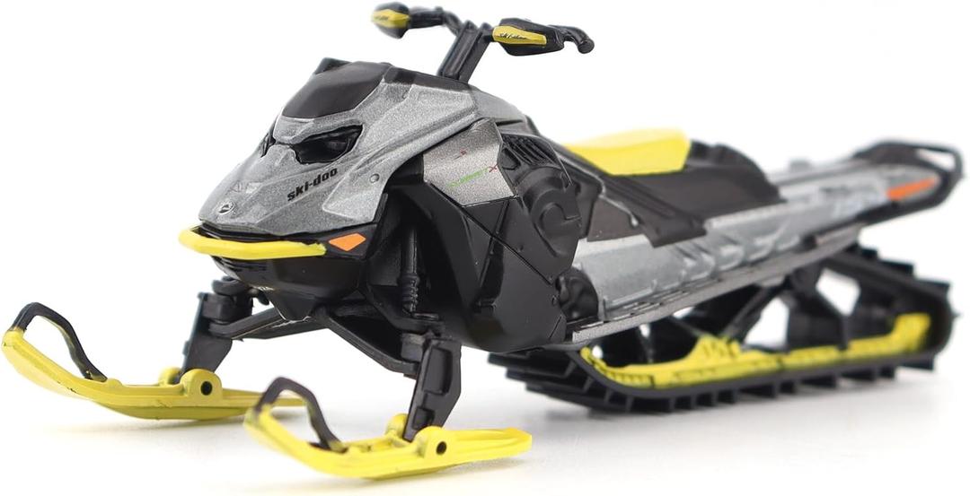 Diecast Masters BRP Bombardier Models 1:32 Scale Diecast Replica Can-Am Summit Expert (Deep Snow Segment), Manta Green | Item 60021