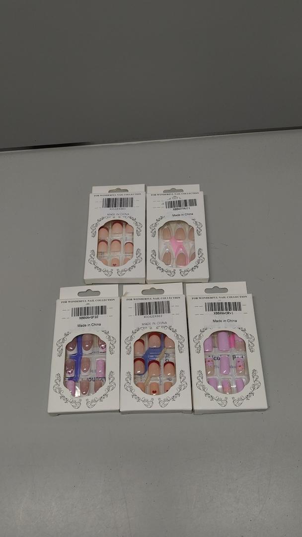 24 Pcs Valentine's Day Fake Nails French Tip Press on Nails Heart Acrylic Nails Short Square Full Cover False Nails with Designs Red Extra Short Glue on Nails Glossy Artificial Nails for Womne Girls, 5 pack, Different Styles