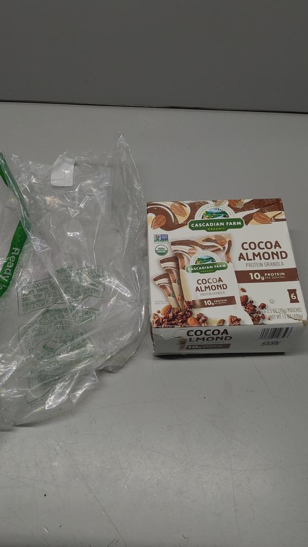 Cascadian Farm Organic Granola, Cocoa Almond, Protein Granola,  BBD 12/08/2024