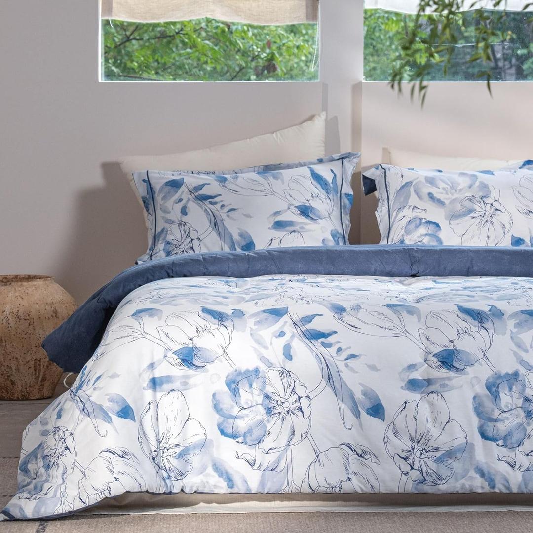 Cotton Comforter Queen Size Set  Blue Watercolor Floral Bedding, Soft & Breathable, All-Season Down-Alternative Filling, 1 Comforter & 2 Pillow Shams
