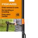 Fiskars Stand-Up Weed Puller Tool, 4 Serrated Stainless Steel Claws Grip Roots for Permanent Removal, Reinforced Foot Platform Penetrates Tough Soil, Easy-Eject & Ergonomic Offset Handle, 39"