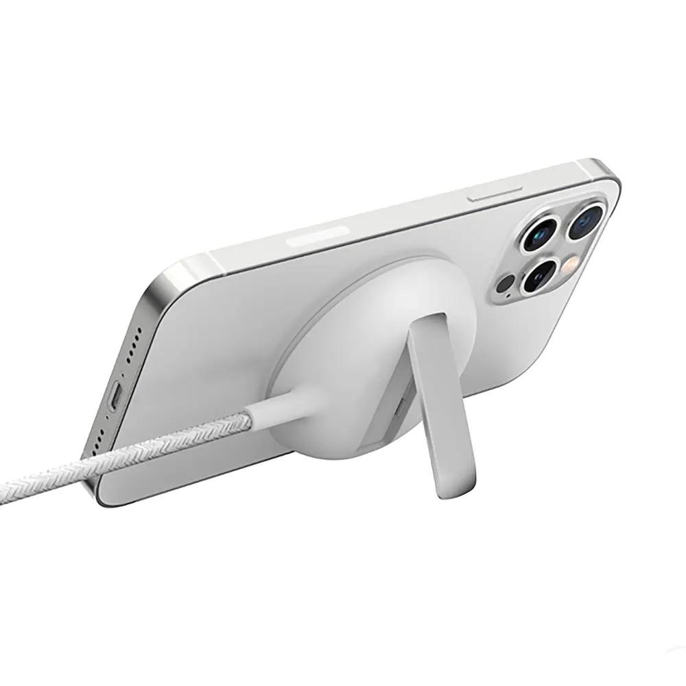 ZGear Adaptive Magnetic Wireless Pad With Kickstand