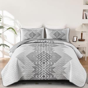 Boho Quilt Set King Size 3 Pieces Grey Aztec King Quilt Set Bohemian Bedspread Coverlet Set Soft Microfiber Lightweight Bedding Set with 2 pillowcases Gray Quilt Set for All Season 90"x103"