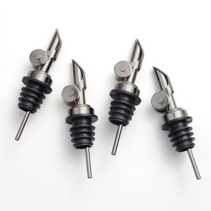 Molimoli Pack of 4 Premium Liquor Pour Spout Made of Stainless Steel with Automatic Anti-Oxidation Mechanism, Bottle Pourers for Alcohol and Wine, Olive Oil Dispenser Spout, Oil Bottle Spout, Black