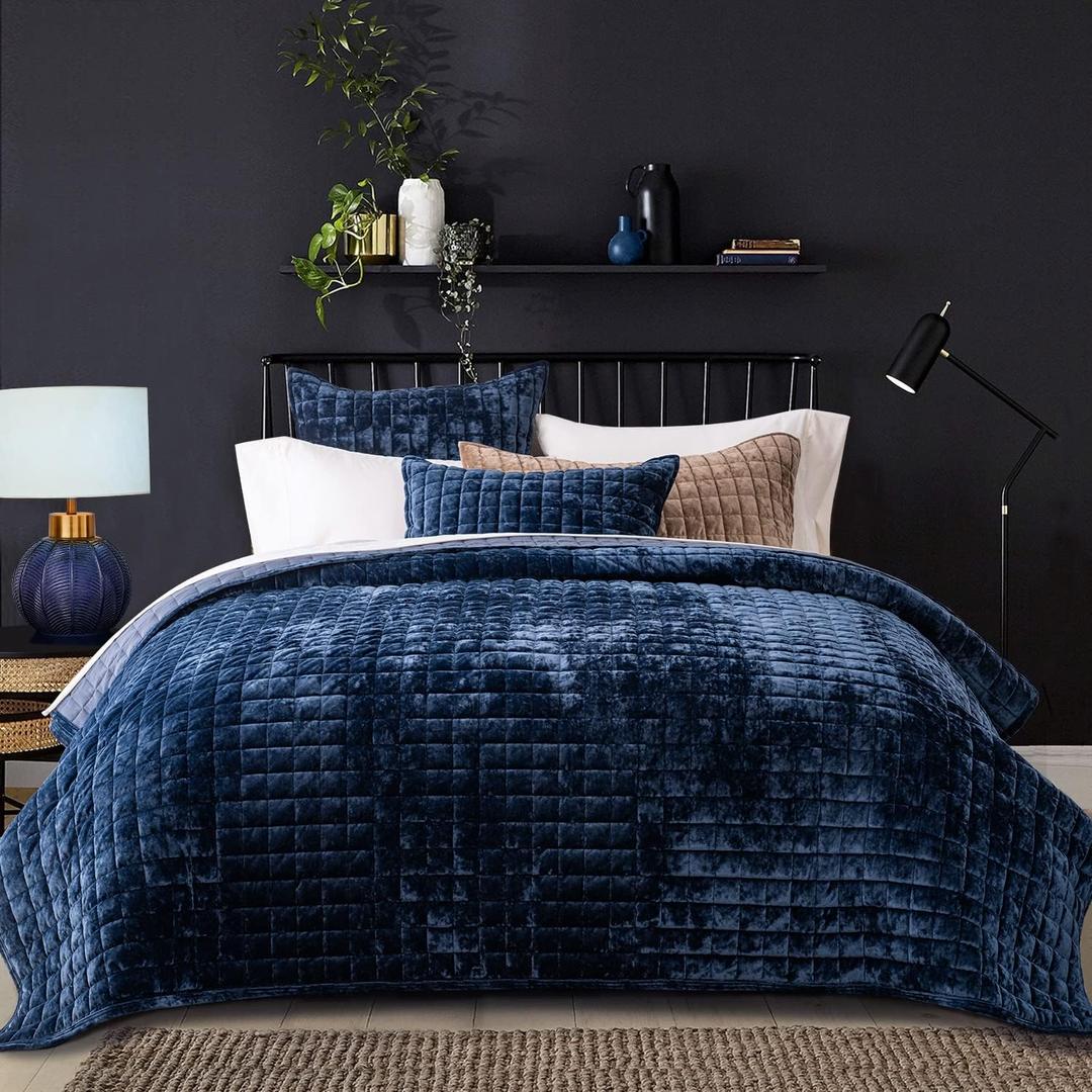 RECYCO Luxury Velvet Quilt Set King Size, Lightweight Velvet Comforter Set, Oversized Bedspread Coverlet Quilted Bedding Set, with 2 Matching Pillow Shams, for All Season, Navy Blue