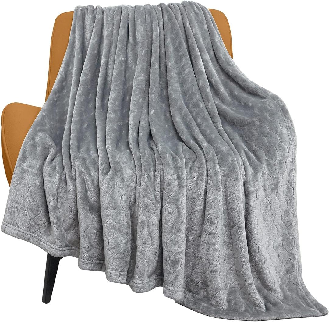 TOONOW Fleece Blanket Super Soft Cozy Throw Blanket 50" x 60", Lightweight Fuzzy Comfy Textured Flannel Blanket Warm Plush Throw Blankets for Couch, Sofa, Bed, Light Grey