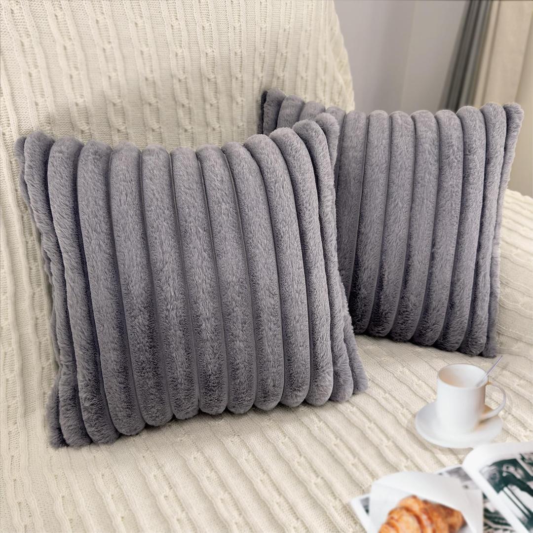 2 Pack 22x22 Pillow Cover Velvet Pillow Covers, Faux Fur Square Throw Pillow Covers for Living Room Decorations Throw Pillow Case, Throw Pillow Cover Cushion Cover for Home Sofa Bedroom Car, Grey