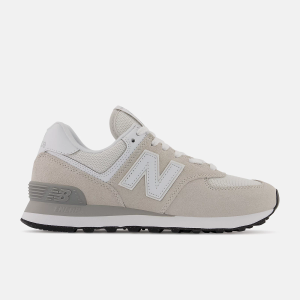 New Balance Women's 574 Core Sneaker Size 8.5
