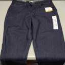 LEVI STRAUSS SIGNATURE Women's Classic Taper Jean (10, (New) Island Rinse)