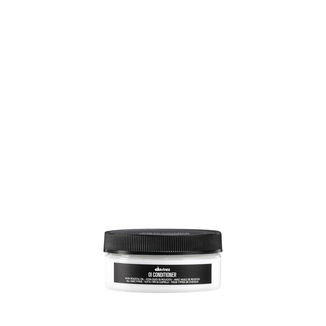 Davines OI Conditioner, Smoothing Conditioner For Normal Hair And All Hair Types, Softens And Restores Chemically Treated Hair (2.64 Ounce (Pack of 1))
