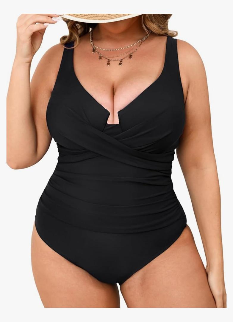 CUPSHE Plus Size One Piece Swimsuit for Women Ruched Underwire Bathing Suit Curvy Tummy Control Swimwear XXL Black