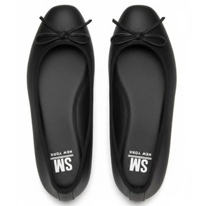 Women’s Modern Cutout Flats, Size 9