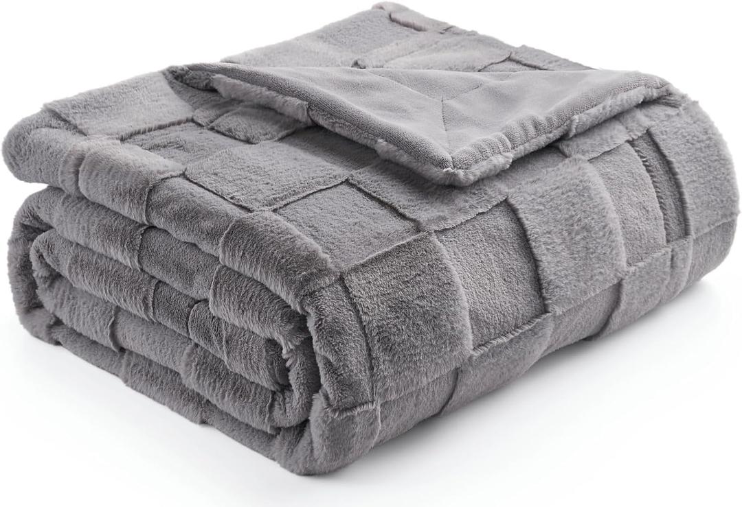 Cozy Bliss Checkered Faux Rabbit Fur Grey Throw Blanket, Lightweight Fleece Soft Fuzzy Fluffy Minky Furry Blankets for Couch, Bed  (Light Grey), Size: Throw(50" x 60")