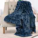 Everlasting Comfort Soft & Comfortable Navy Blue Faux Fur Throw Blanket for Couch - (50"x65") Minky & Fluffy Fall Blankets & Throws, Plush Fuzzy for Bed, Sofa & Living Room - Cozy Home Decor