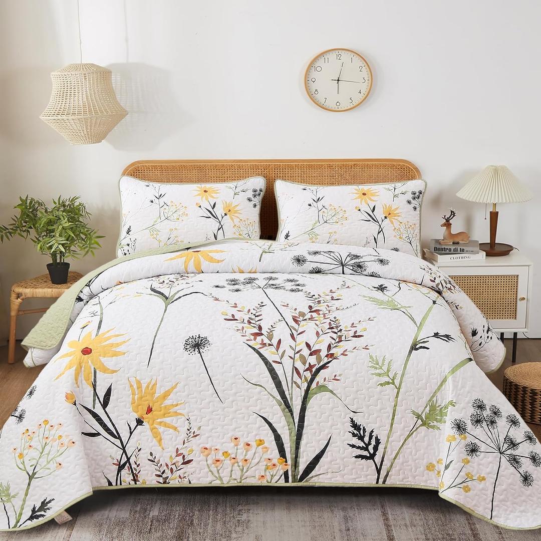 Dobuyly Sage Green Floral Quilt Set Queen Size, Yellow White Botanical Flower Quilt 3 Pieces Spring Bedspread Coverlet Set, Soft Lightweight Microfiber Bedding Set for All Season, 96"x90"