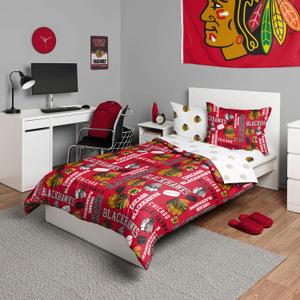 FOCO Chicago Blackhawks NHL Team Color Bed in a Bag Comforter Bedding 5 Piece Set - Twin