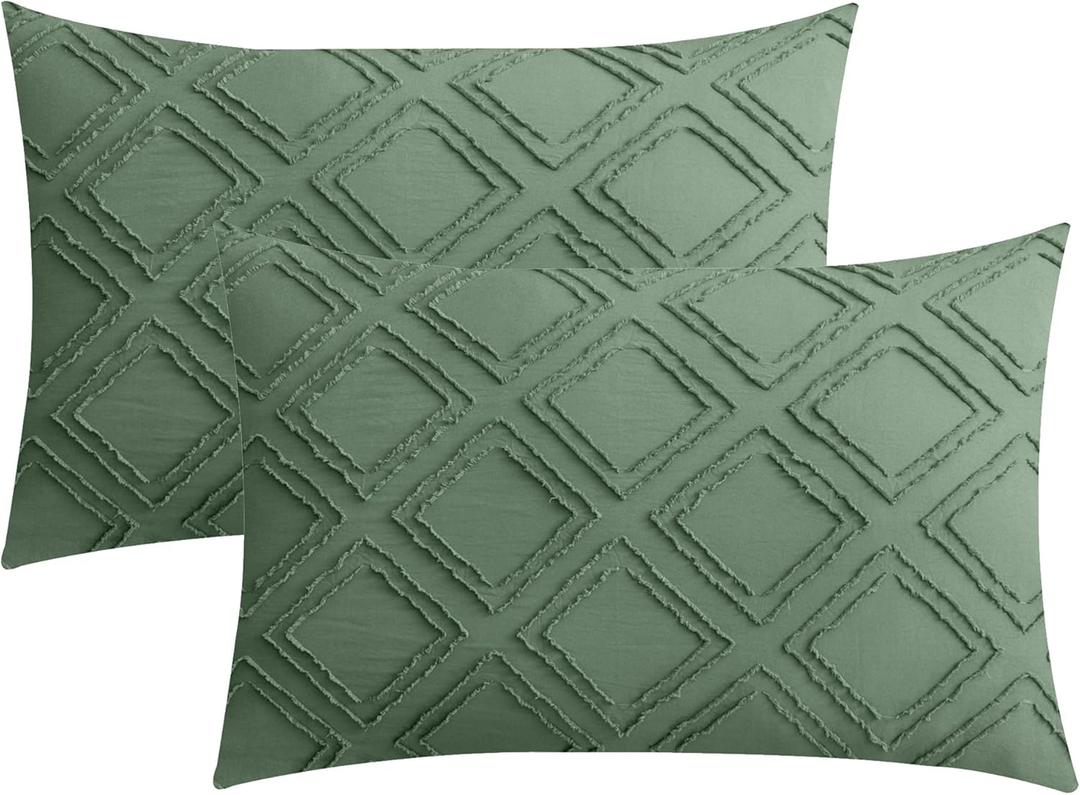 JELLYMONI Pillowcases Standard Size Green 2 Pack Boho Plaid Bed Pillow Covers 20x26in Polyester Envelope Pillow Shams Tufted Bohemian Textured (Pillows are not Included)