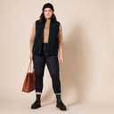Amazon Essentials Women's Classic-Fit Sleeveless Polar Soft Fleece Vest, US L