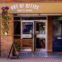 RECUTMS Artificial Hanging Rose Flower Plants Outdoor with 30 LED Fairy String Lights Fake Flowers for House Garden Patio Front Porch Indoor Decor (Purple)