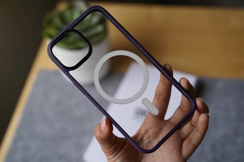 for iPhone 15 Pro Max Case, Camera Control, Compatible with MagSafe, Shockof Military-Grade tection, Magnetic Phone Case for iPhone, Classic Hybrid Case, Clear Black