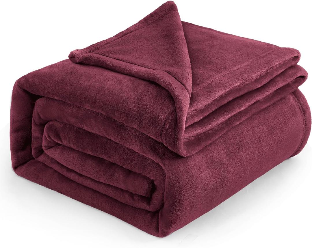 Bedsure Fleece Blankets Queen Size Red Burgundy - Bed Blanket Soft Lightweight Plush Fuzzy Cozy Luxury Microfiber, 90x90 inches (Queen (90" x 90"), Burgundy Red)