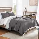 Exclusivo Mezcla Ultrasonic Reversible Full Queen Quilt Bedding Set with Pillow Shams, Lightweight Quilts Queen Size, Soft Bedspreads Bed Coverlets for All Seasons - (Grey, 90"x96")