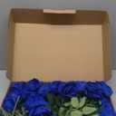 50pcs Artificial Roses Flowers in Bulk,Realistic Silk Fake Rose with Long Stem for Wedding Centerpieces Bouquet Party Floral Arrangement Home Decoration(Royal Blue)