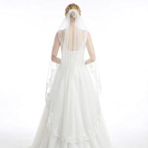 Lace Veil, Elegant Bride Wedding Veil 1 Tier Floral Edge Tulle Veils White Long Tulle Veils for Brides and Women Floor Length Hair Clips Not Included