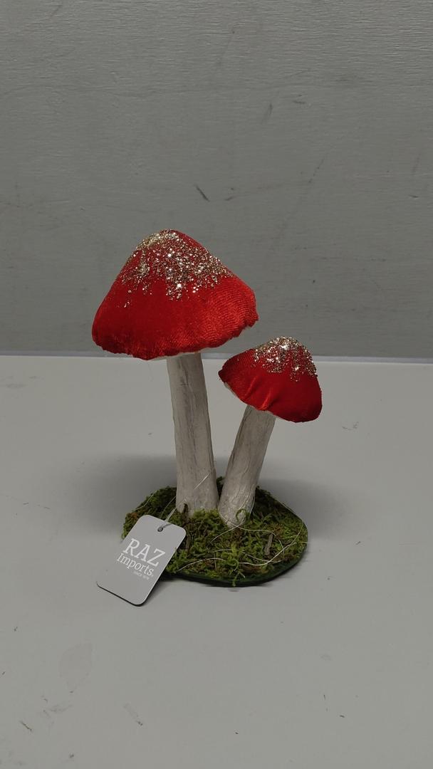 6.5 Inch Red Mushroom Cluster