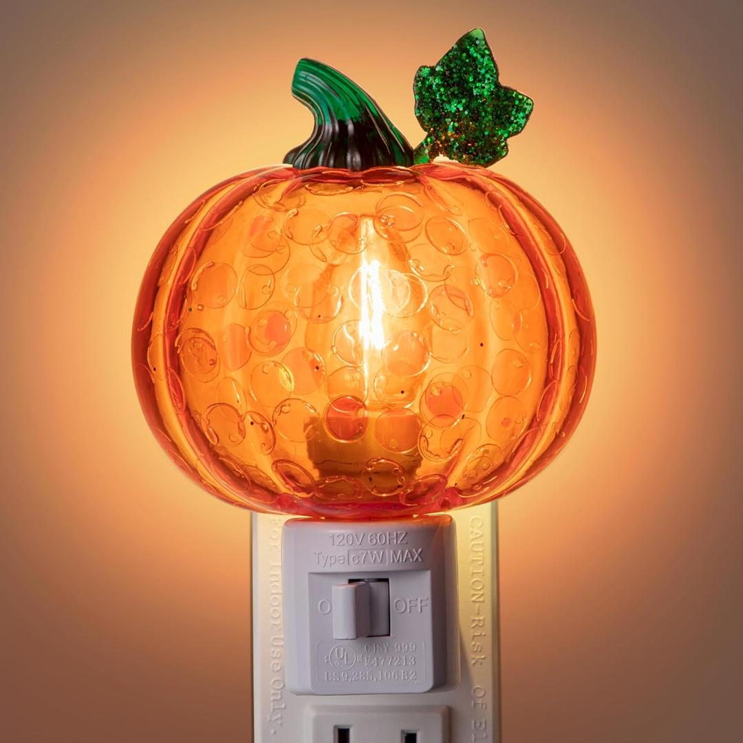 Meonum Halloween Pumpkin Bubble Night Light Plug Into Wall, Bright Orange Pumpkin Fall Seasonal Light Powered by C7 LED Bulb Decoration for Home Bedroom Bathroom Kitchen Hallway(Classic Style)