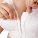 Playtex Women's 18 Hour Front-Close Wireless Bra, 4-Way TruSUPPORT Bra with Flex Back (White)