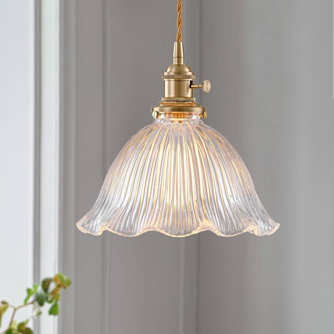 1-Light Brass Gold Vintage Pendant Light, Flower Glass Shade Adjustable Height Hanging Light Fixture, E26 Base Retro Farmhouse Pendant Lighting for Kitchen Island Dining Room Bedroom Bathroom, Medium
