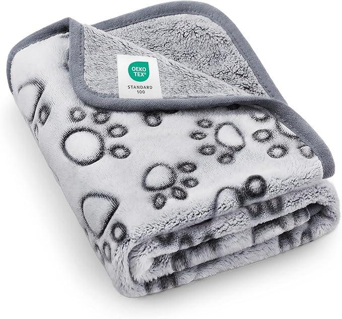 Luciphia Premium Soft Dog Blanket for Small Medium Large Dogs Washable 300GSM Fluffy Warm Fleece Puppy Cat Paw Print Pet Flannel  Grey Paw M(30"x20")