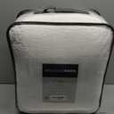 Madison Park Caelie Quilt Modern Classic Design All Season, Breathable Coverlet Lightweight Bedding Set, Matching Shams, Decorative Pillow, King/Cal King(104"x94"), Leaf Blue 6 Piece