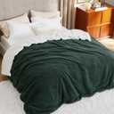 Bedsure Sherpa Fleece King Size Blanket for Bed - Herringbone Pattern, Thick and Warm, Soft Fuzzy Cozy Blanket for Winter, Dark Green, 108x90 Inches (King (108" x 90"), 02 - Dark Green)
